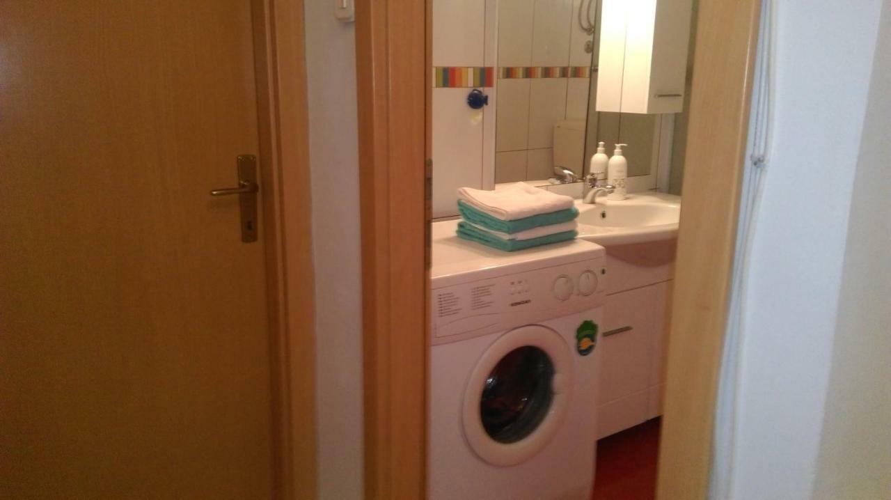 Apartman Restovic Bol Dış mekan fotoğraf