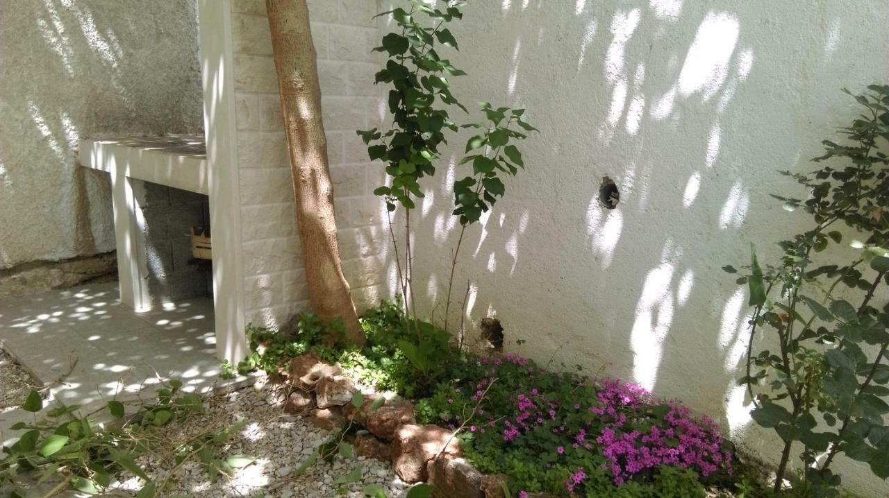 Apartman Restovic Bol Dış mekan fotoğraf