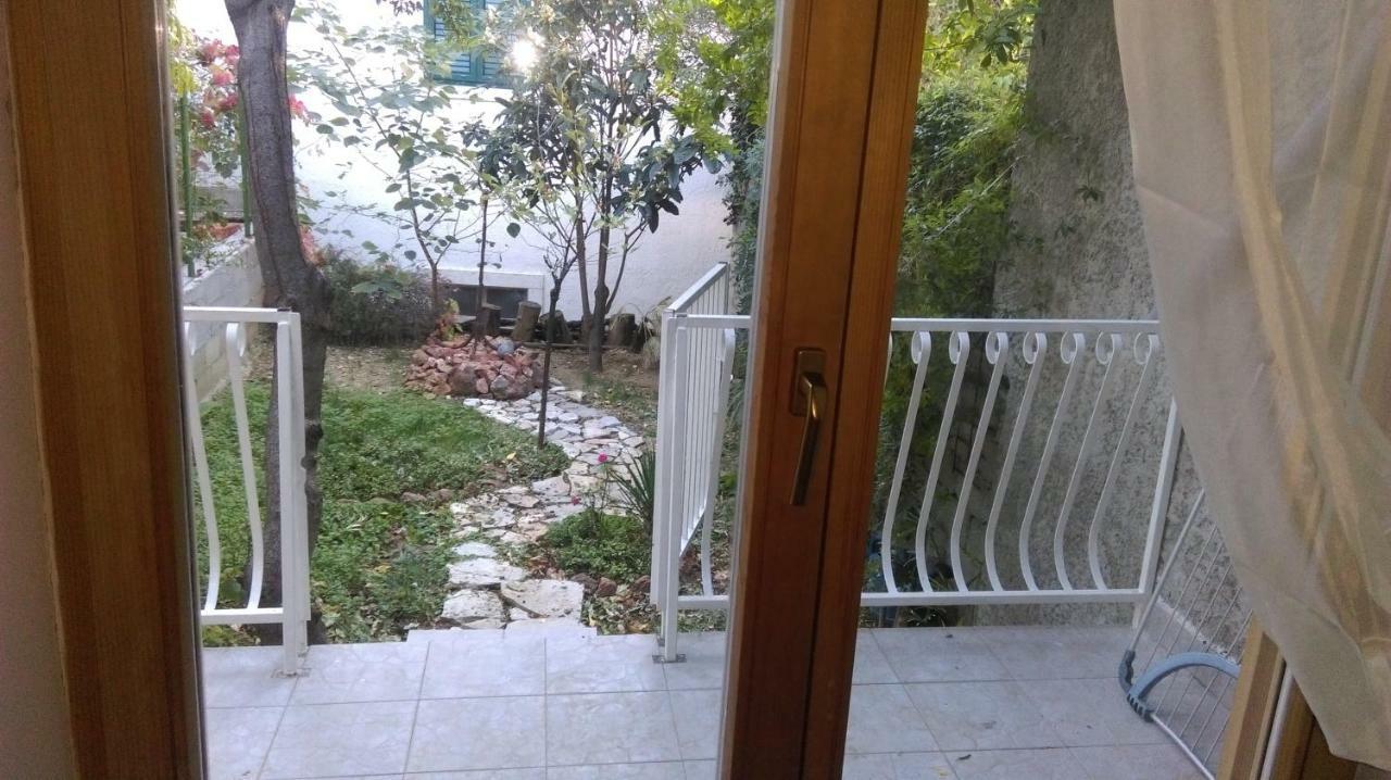 Apartman Restovic Bol Dış mekan fotoğraf