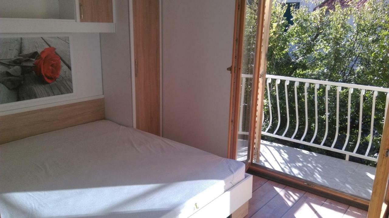 Apartman Restovic Bol Dış mekan fotoğraf
