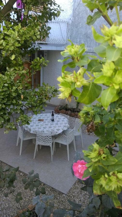 Apartman Restovic Bol Dış mekan fotoğraf