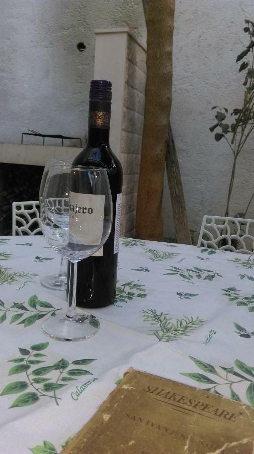 Apartman Restovic Bol Dış mekan fotoğraf