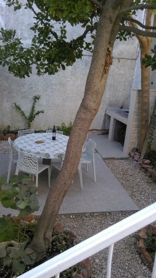 Apartman Restovic Bol Dış mekan fotoğraf