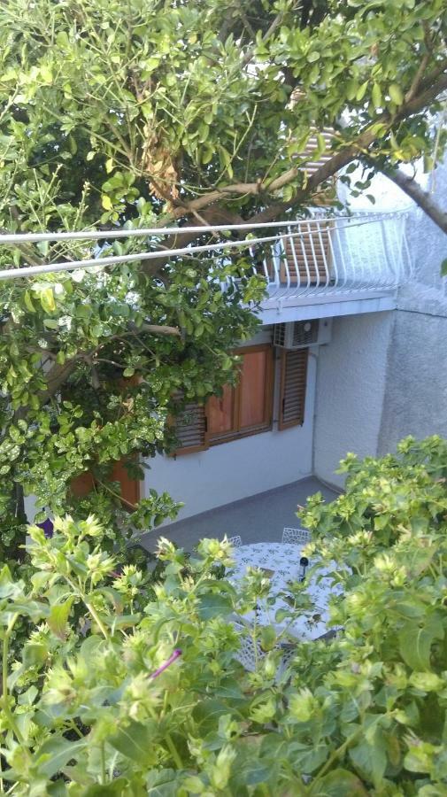 Apartman Restovic Bol Dış mekan fotoğraf