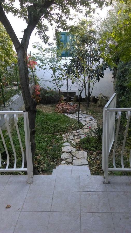 Apartman Restovic Bol Dış mekan fotoğraf